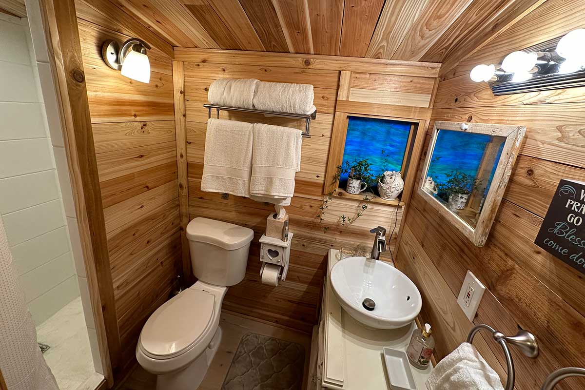 bathroom-1 image bathroom-1